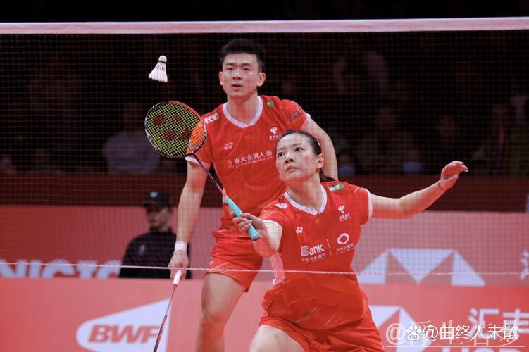 中国羽毛球公开赛混双决赛：两对中国组合内部对决