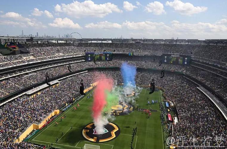 70556名球迷涌入现场观战弗鲁米嫩塞对阵切尔西，创世俱杯本届第三区。